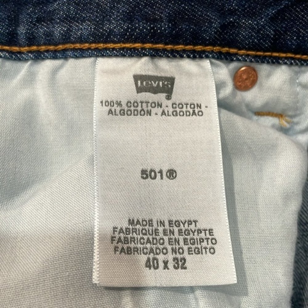 EC Men's Levi's 501 Button Fly Dark Wash Jeans - Size 40 - Picture 5 of 5